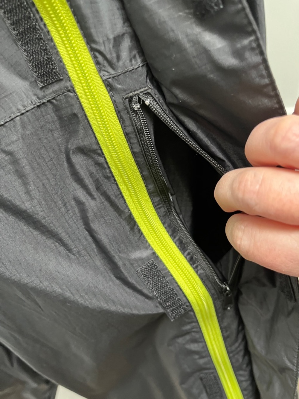 HI-TEC Rainwear Packable Lightweight Waterproof - Picture 4 of 14
